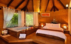 Talia Cabin Guest & Spa